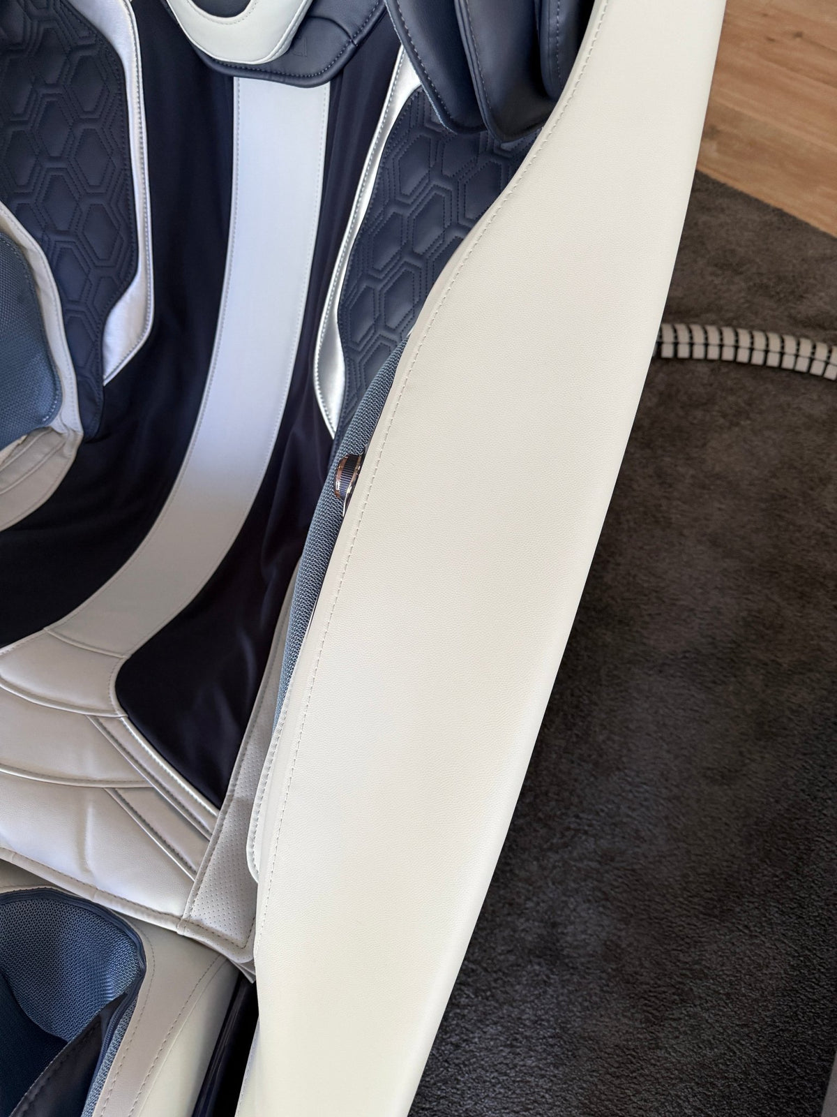 Bodyfriend Davinci (BFB-8210EU) Aussteller